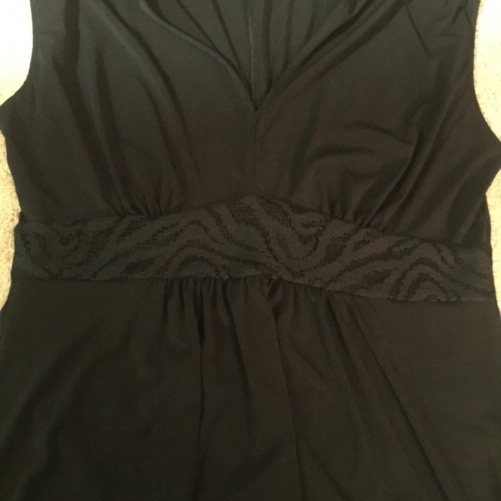 Ladies sleeveless